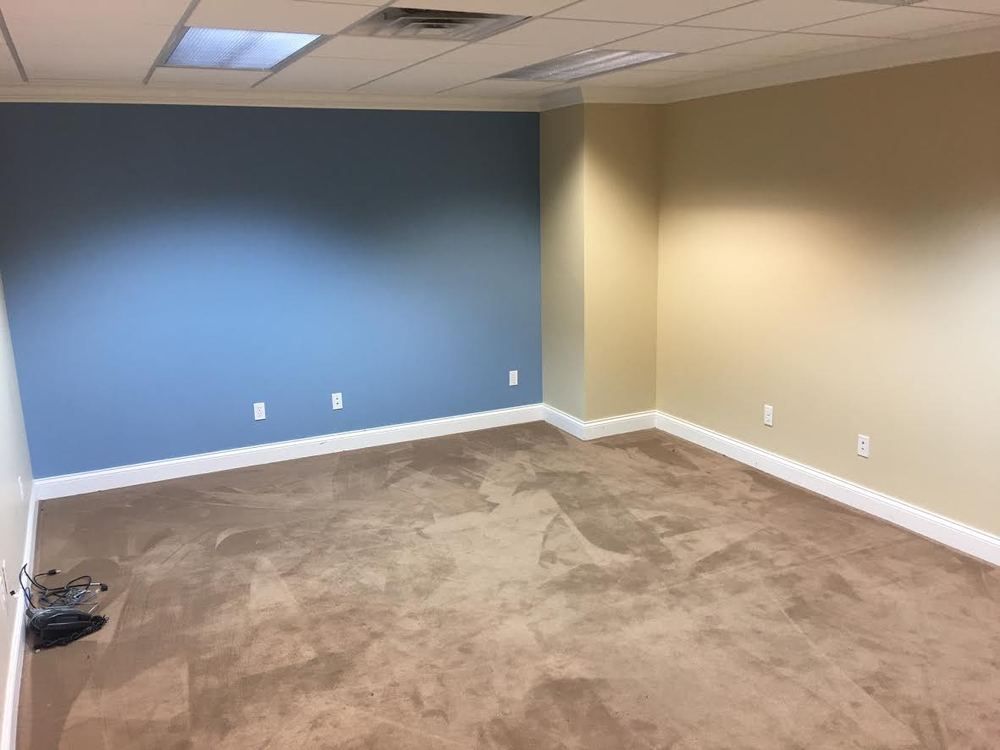 Mountain Creek Professional Center: 901 Mountain Creek Rd, Chattanooga, TN 37405